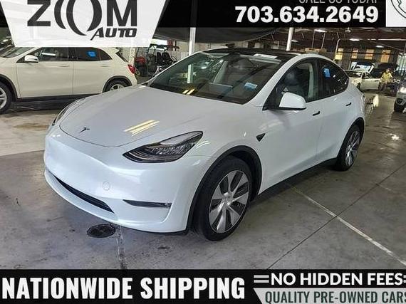 TESLA MODEL Y 2022 7SAYGAEE8NF517972 image